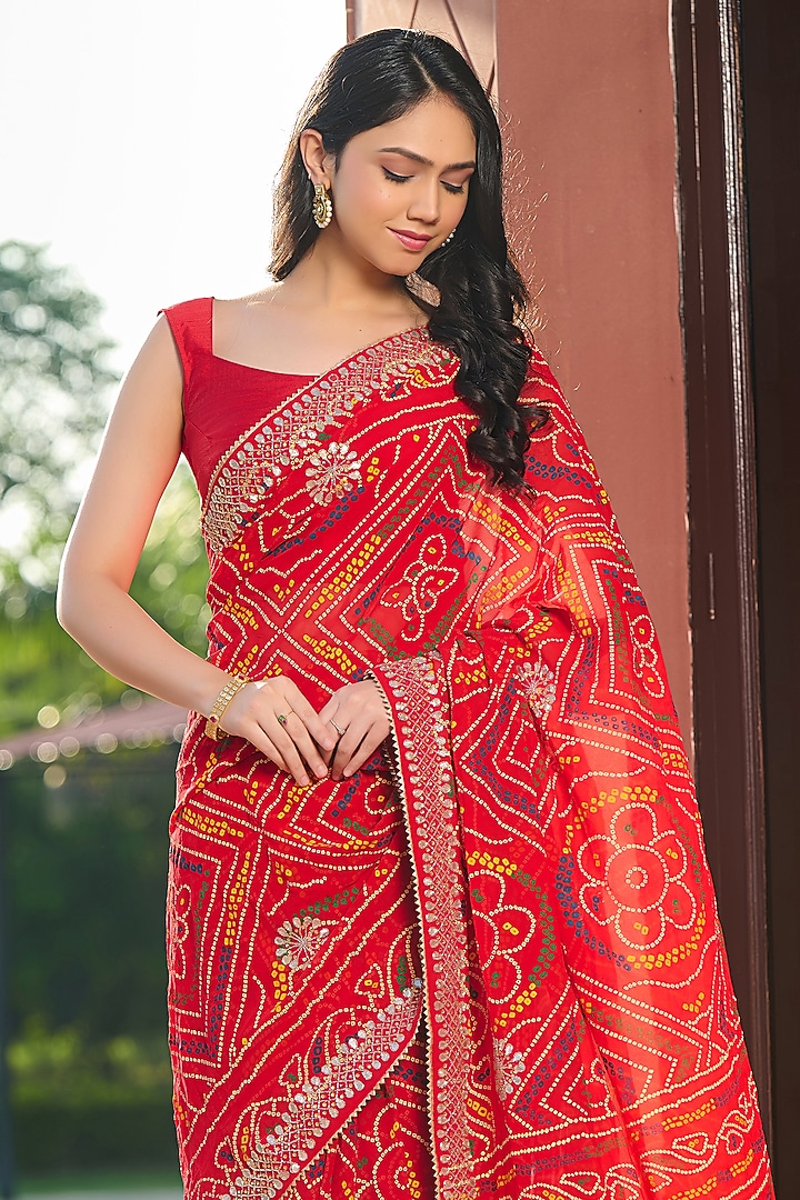 Red Viscose Rayon Printed Festive Saree Set by House Of Jamoti at Pernia's Pop Up Shop