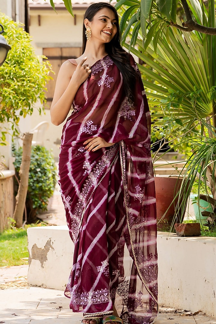 Maroon Silk Tie-Dyed & Embellished Festive Saree Set by House Of Jamoti at Pernia's Pop Up Shop