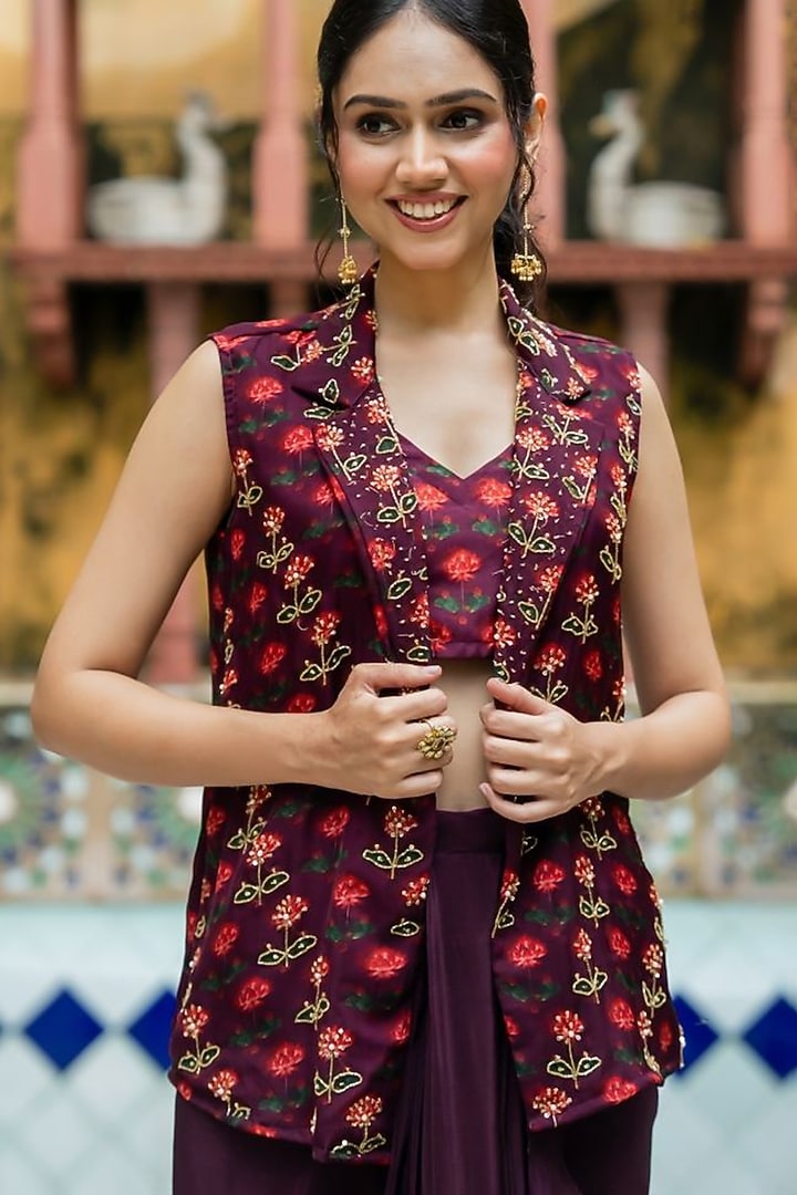 Wine Crepe & Organza Hand Embroidered Jacket Set by House Of Jamoti at Pernia's Pop Up Shop
