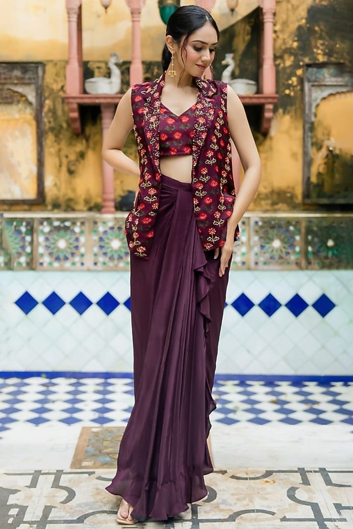 Wine Crepe & Organza Hand Embroidered Jacket Set by House Of Jamoti at Pernia's Pop Up Shop