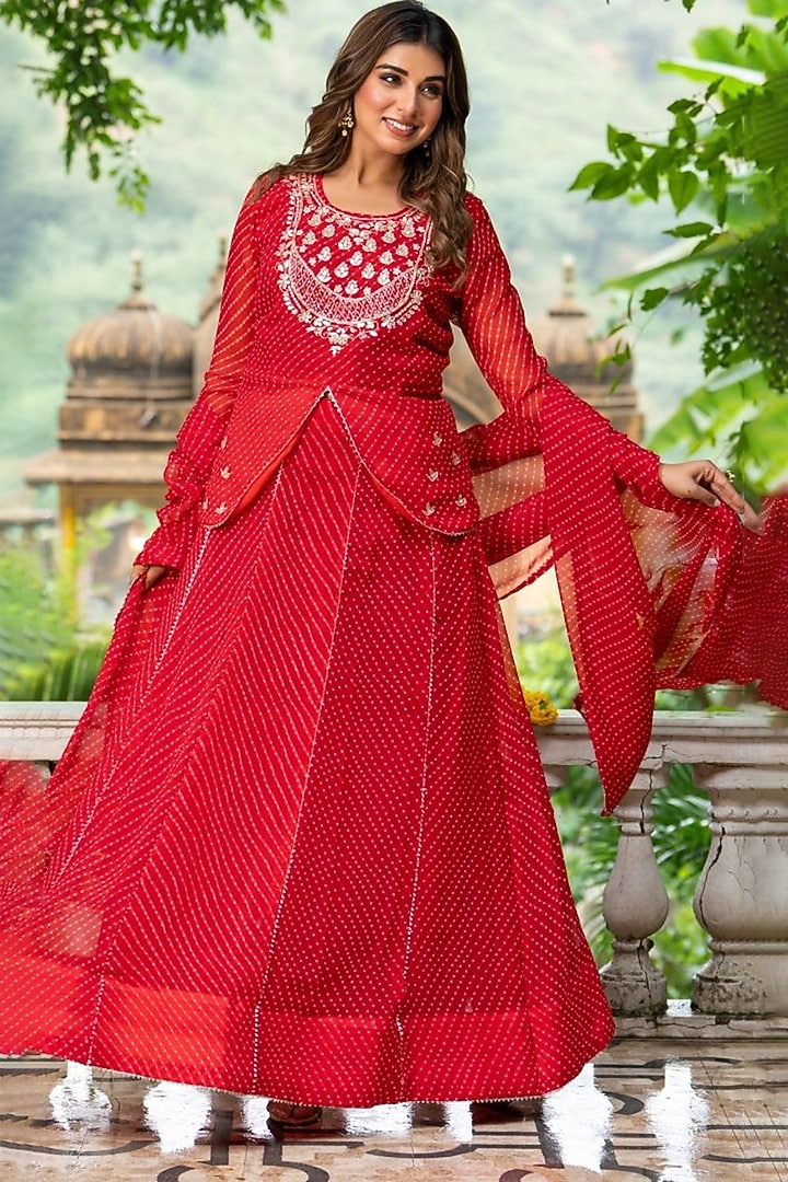 Red Georgette Bandhani Lehenga Set by House Of Jamoti at Pernia's Pop Up Shop