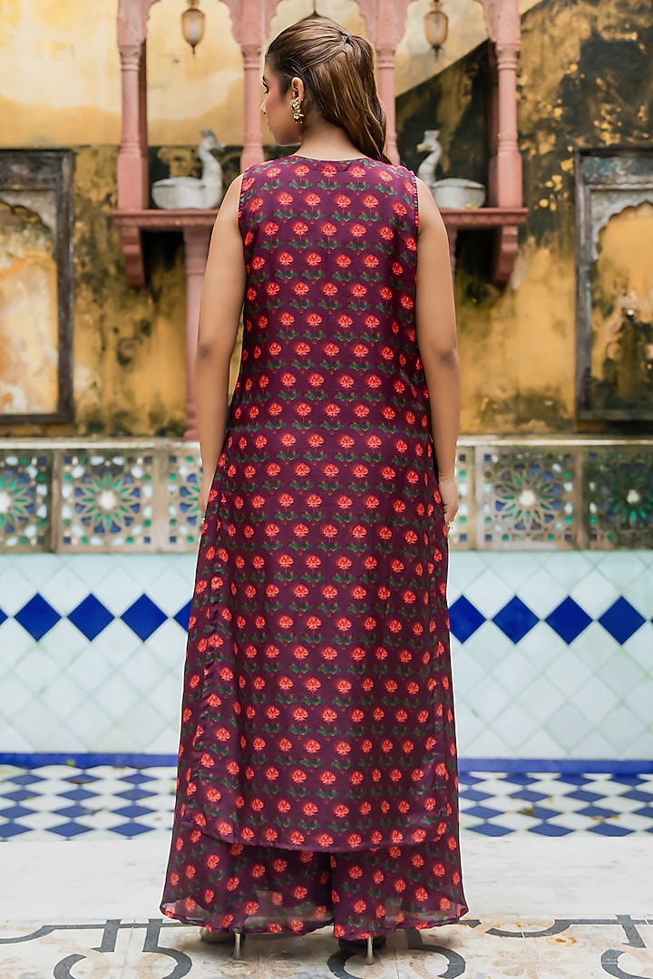 Wine Upada Silk Jacket Set by House Of Jamoti at Pernia's Pop Up Shop