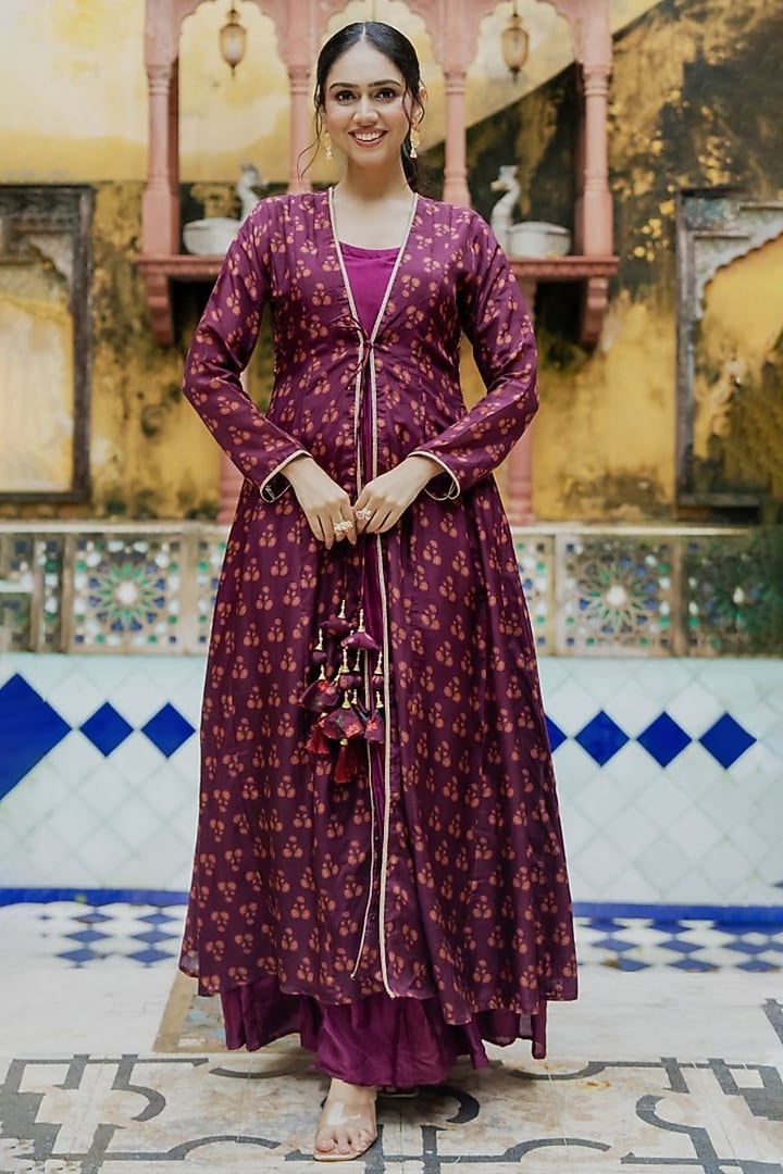 Wine Upada Silk & Organza Anarkali Set by House Of Jamoti at Pernia's Pop Up Shop