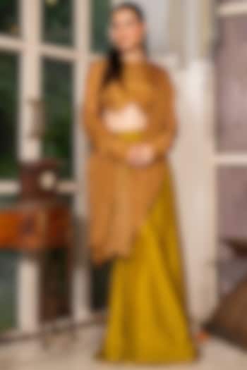 Green Upada Silk & Organza Pre-Draped Festive Saree Set by House Of Jamoti at Pernia's Pop Up Shop