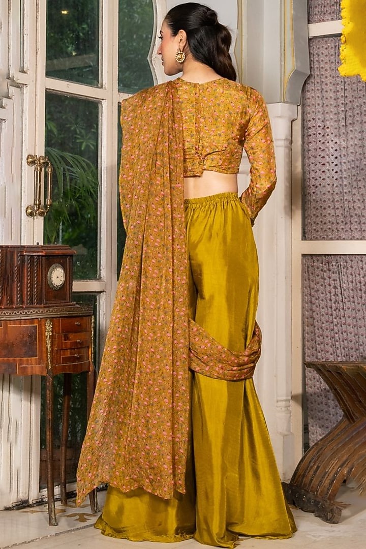 Green Upada Silk & Organza Pre-Draped Festive Saree Set by House Of Jamoti at Pernia's Pop Up Shop