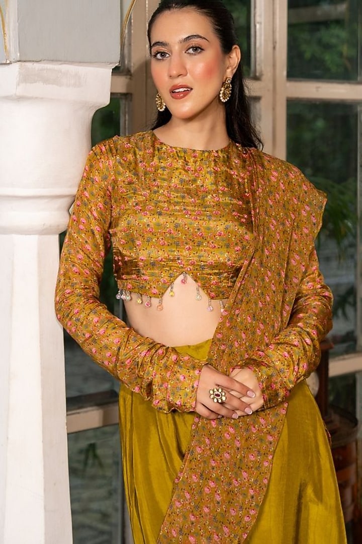 Green Upada Silk & Organza Pre-Draped Festive Saree Set by House Of Jamoti at Pernia's Pop Up Shop