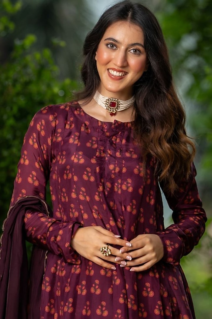 Wine Organza Anarkali Set by House Of Jamoti at Pernia's Pop Up Shop