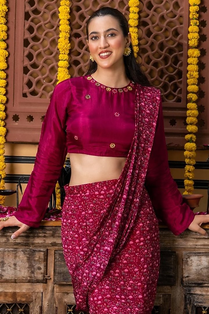 Wine Upada Silk & Organza Printed Pre-Draped Festive Saree Set by House Of Jamoti at Pernia's Pop Up Shop
