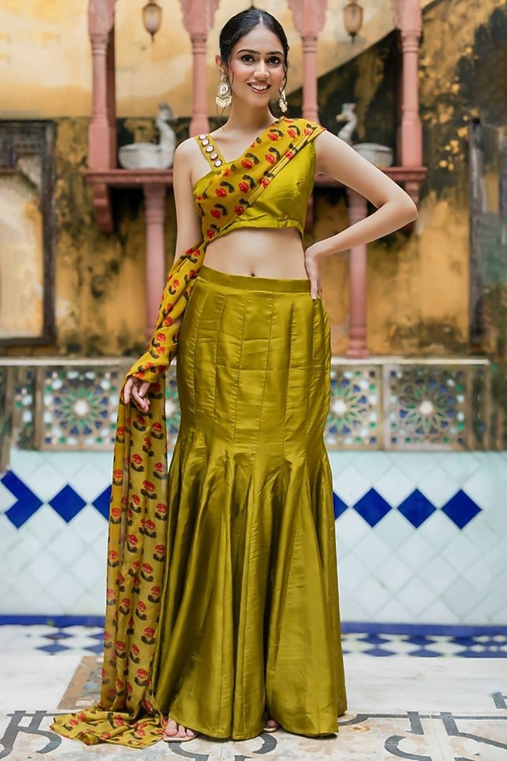 Green Upada Silk & Organza Pre-Draped Festive Saree Set by House Of Jamoti at Pernia's Pop Up Shop