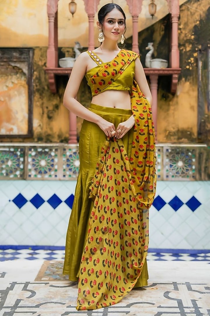 Green Upada Silk & Organza Pre-Draped Festive Saree Set by House Of Jamoti at Pernia's Pop Up Shop