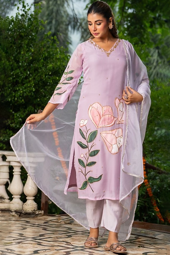 Pink Organza Handpainted & Handwork Kurta Set by House Of Jamoti at Pernia's Pop Up Shop