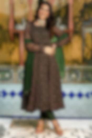 Green Organza Handpainted & Handwork Anarkali Set by House Of Jamoti at Pernia's Pop Up Shop