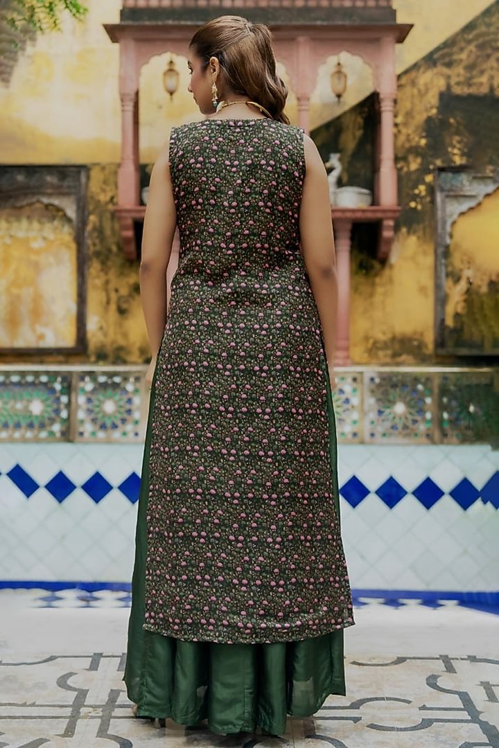 Green Upada Silk Skirt Set by House Of Jamoti at Pernia's Pop Up Shop