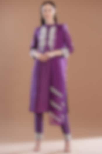 Purple Organza & Muslin Kurta Set by House Of Jamoti at Pernia's Pop Up Shop