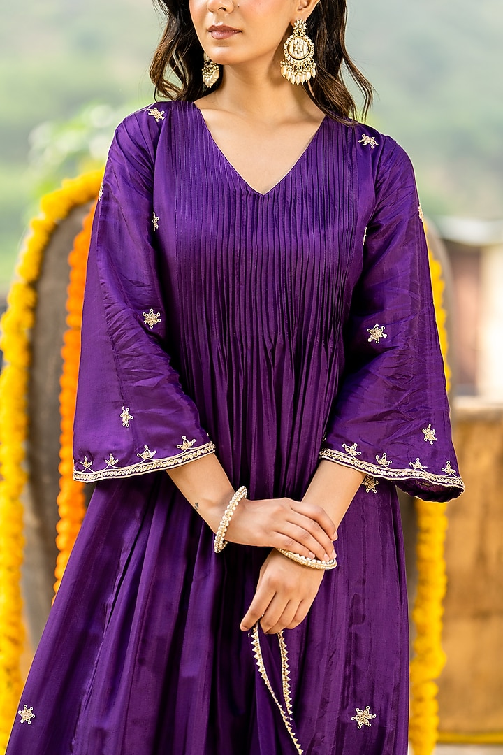 Deep Purple Upada Silk Embroidered Anarkali Set by House Of Jamoti at Pernia's Pop Up Shop
