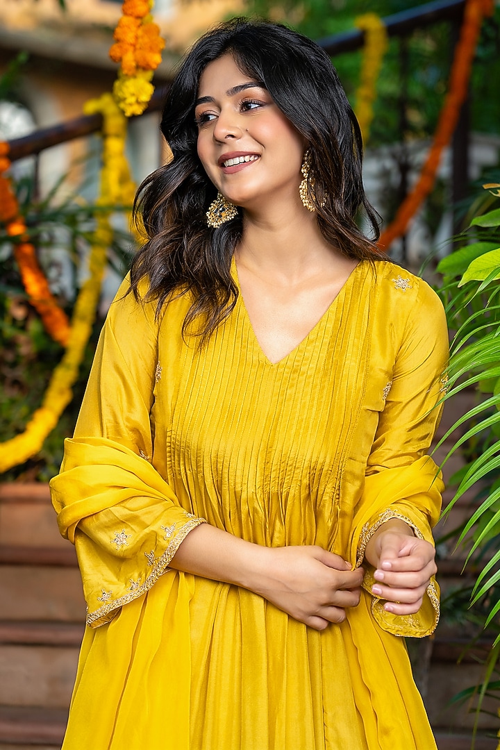 Mustard Upada Silk Embroidered Anarkali Set by House Of Jamoti at Pernia's Pop Up Shop