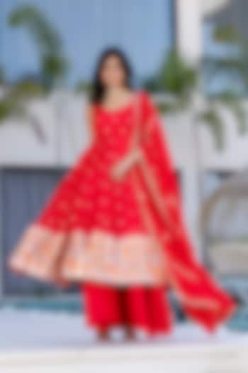 Red Silk Embroidered Anarkali Set by House Of Jamoti at Pernia's Pop Up Shop