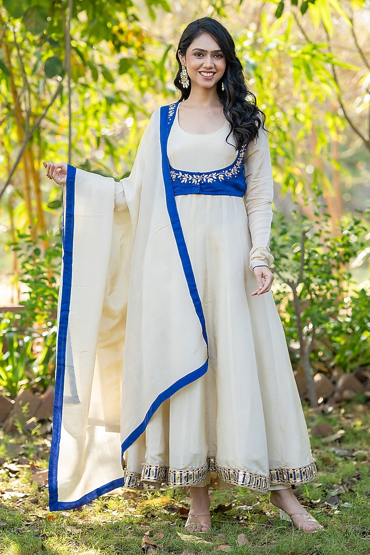 Ivory & Royal Blue Tissue Anarkali Set by House Of Jamoti at Pernia's Pop Up Shop