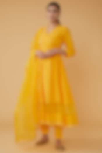 Yellow Schiffli Cotton & Organza Anarkali Set by House Of Jamoti at Pernia's Pop Up Shop