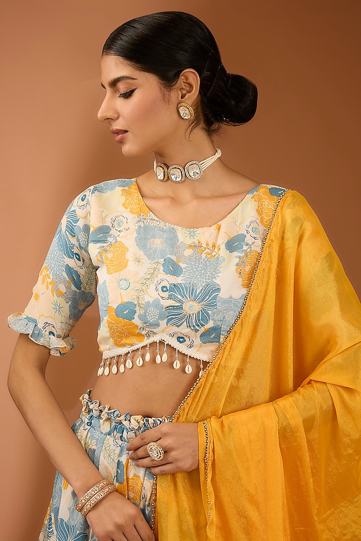White Chinon & Organza Embellished Lehenga Set by House Of Jamoti at Pernia's Pop Up Shop