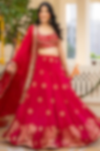 Magenta Pink Upada Silk Hand Embroidered Lehenga Set by House Of Jamoti at Pernia's Pop Up Shop