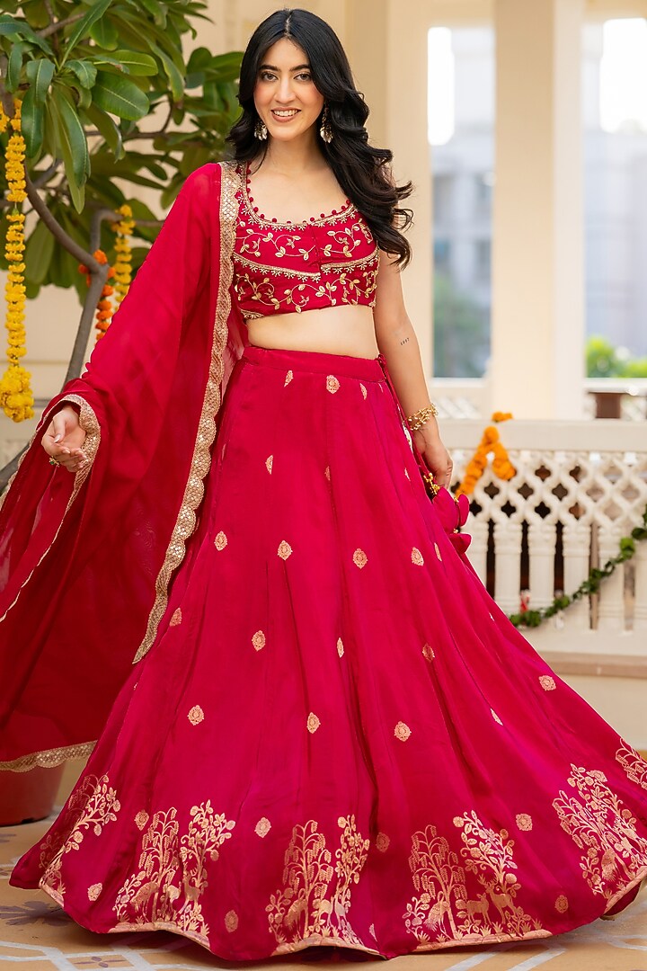 Magenta Pink Upada Silk Hand Embroidered Lehenga Set by House Of Jamoti at Pernia's Pop Up Shop