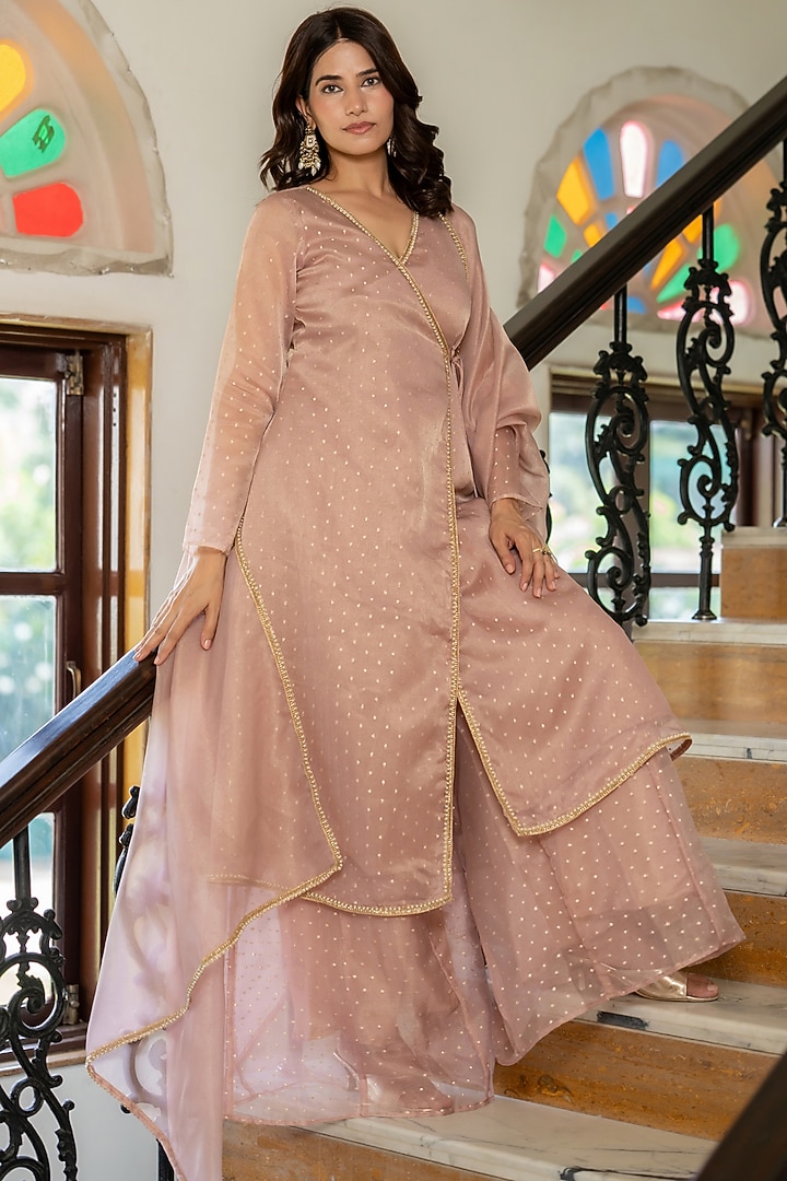 Pink Tissue Lace Work Angrakha Kurta Set by House Of Jamoti at Pernia's Pop Up Shop