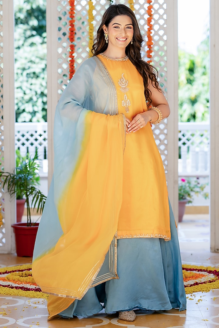 Yellow Upada Silk Embroidered Kurta Set by House Of Jamoti at Pernia's Pop Up Shop