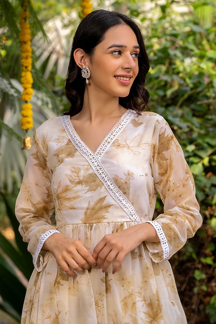 Apricot Georgette Floral Printed Angrakha Kurta Set by House Of Jamoti at Pernia's Pop Up Shop