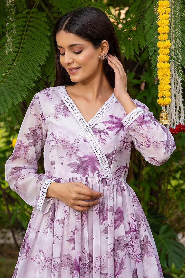Dusty Pink Georgette Floral Printed Angrakha Kurta Set by House Of Jamoti at Pernia's Pop Up Shop
