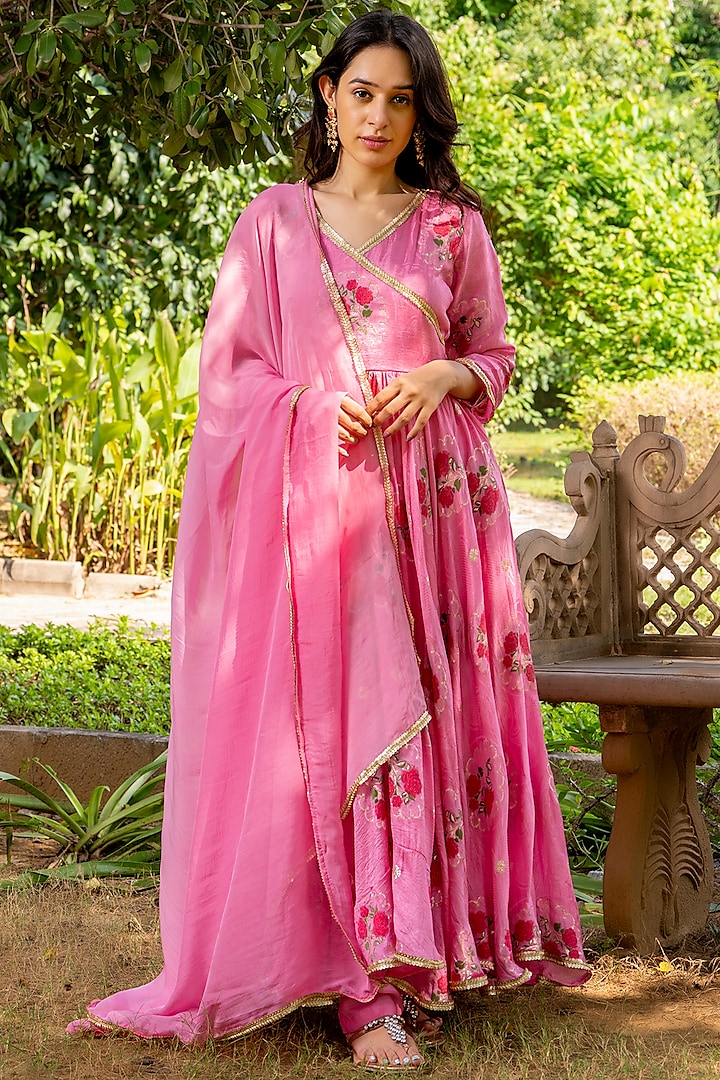 Carnation Pink Uppada Silk Printed Kurta Set by House Of Jamoti at Pernia's Pop Up Shop