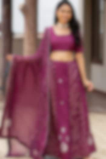 Wine Silk Blend Lehenga Set by House Of Jamoti at Pernia's Pop Up Shop