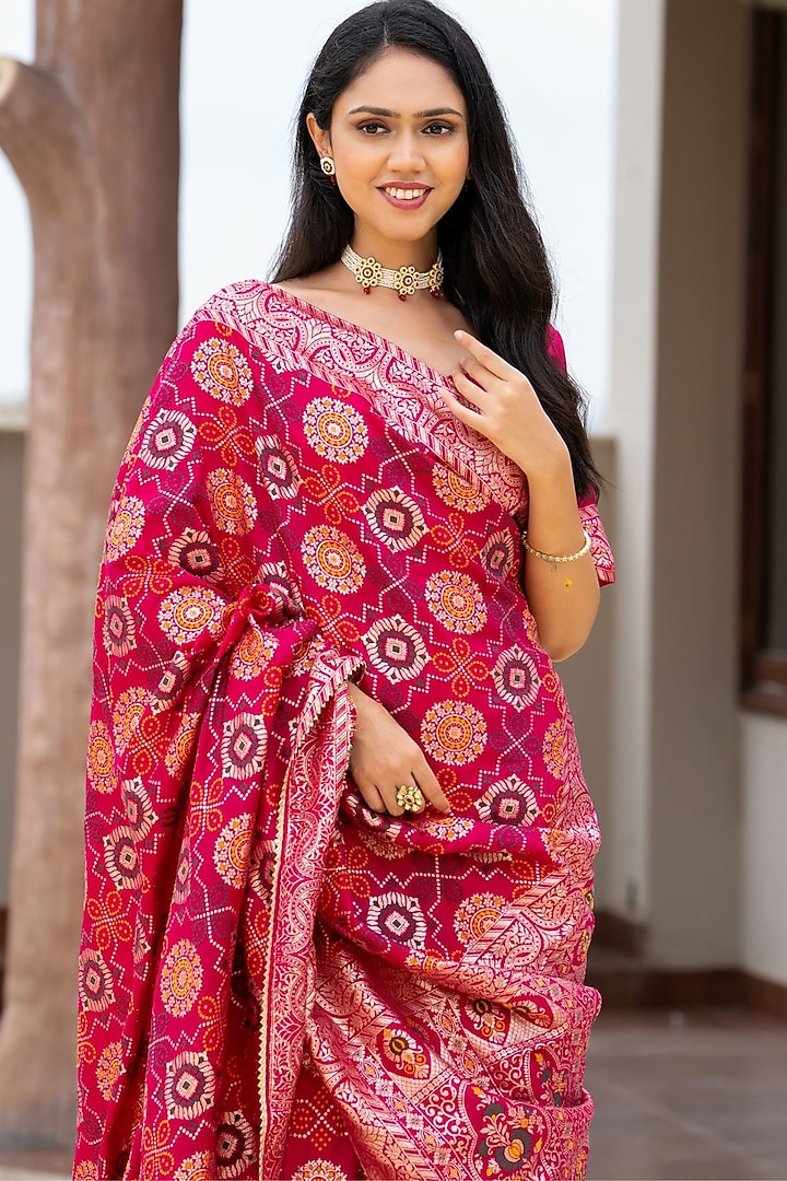 Rani Pink Silk Blend Lehenga Set by House Of Jamoti at Pernia's Pop Up Shop