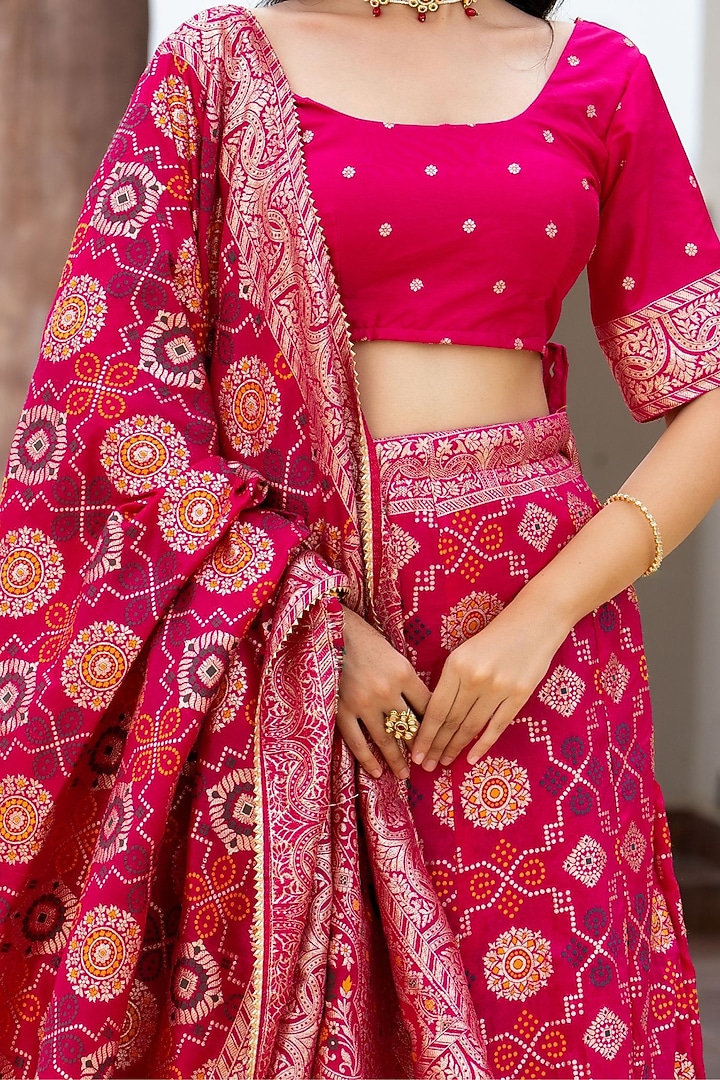 Rani Pink Silk Blend Lehenga Set by House Of Jamoti at Pernia's Pop Up Shop