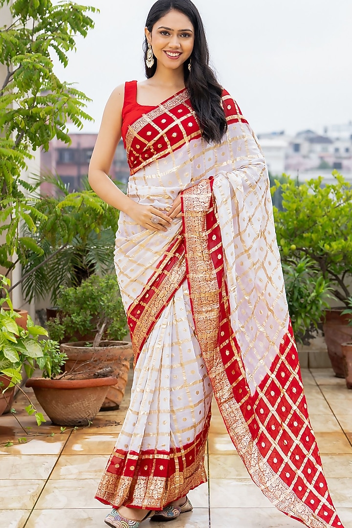 Red & White Georgette Zari Festive Saree Set by House Of Jamoti at Pernia's Pop Up Shop