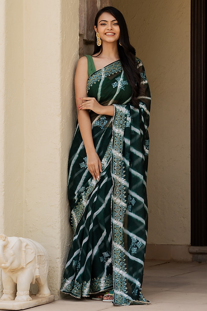 Green Silk Blend Mirror Work Festive Saree Set by House Of Jamoti at Pernia's Pop Up Shop