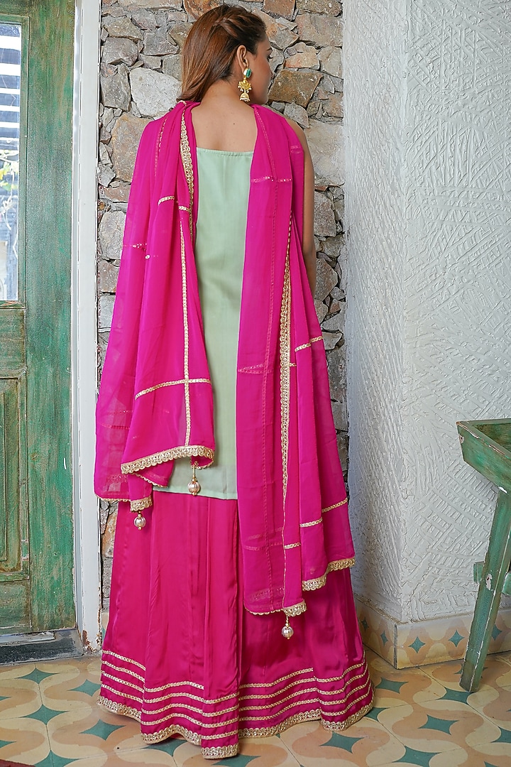 Pink Muslin Sharara Set by House Of Jamoti at Pernia's Pop Up Shop