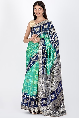 Green Hand-Dyed Bandhani Saree Set by House Of Jamoti