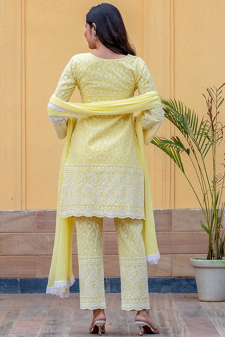 Lemon Yellow Chikankari Kurta Set by House Of Jamoti at Pernia's Pop Up Shop