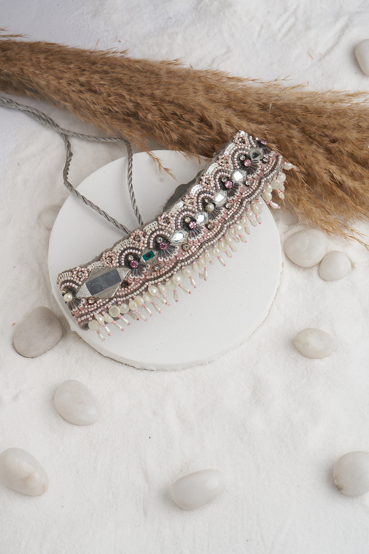 Karatcart Black Crystal Beaded Choker Necklace Set for Women - Karat Cart