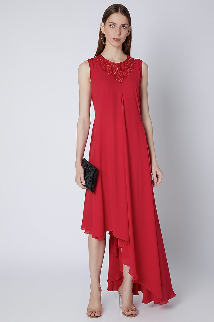 Red Embroidered Panelled Dress by Mirroir