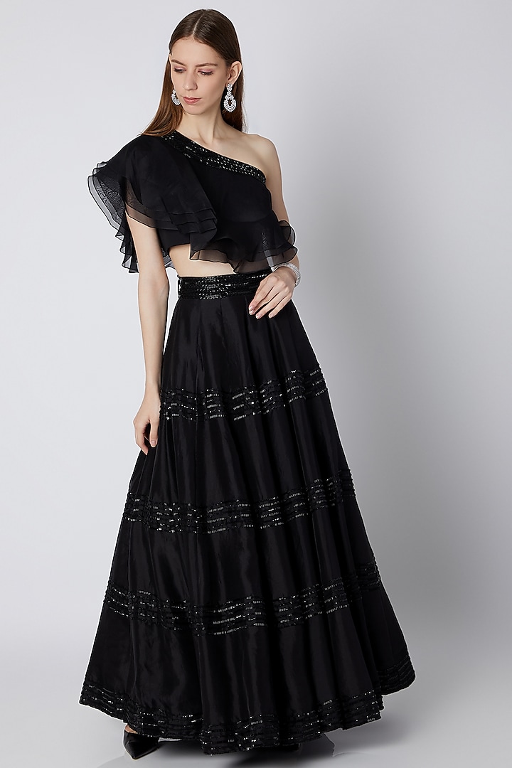 Black Embroidered Crop Top With Lehenga Skirt by Mirroir