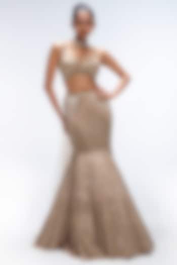Gold Mirage Pure Silk Organza Embellished Fish-Cut Wedding Lehenga Set by Mirroir at Pernia's Pop Up Shop