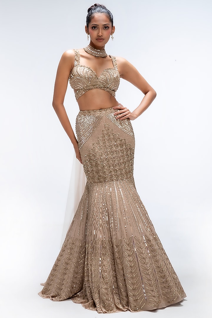 Gold Mirage Pure Silk Organza Embellished Fish-Cut Wedding Lehenga Set by Mirroir at Pernia's Pop Up Shop