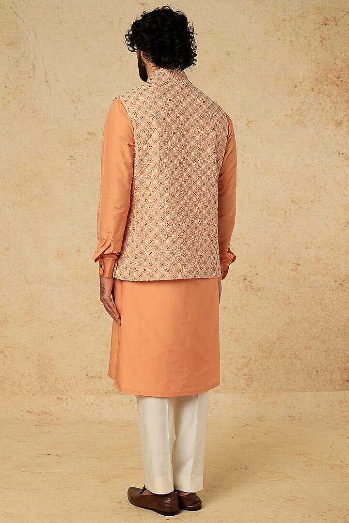 Peach Cotton Silk Bundi Jacket With Kurta Set by Mirroir Men at Pernia's Pop Up Shop