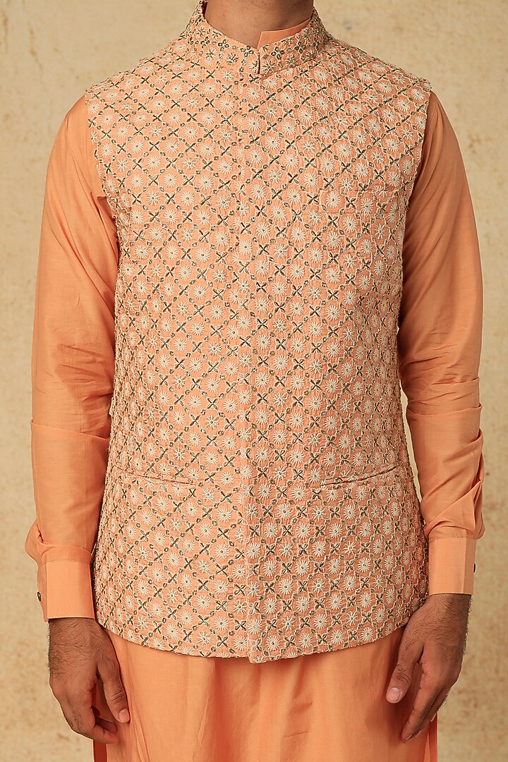Peach Cotton Silk Bundi Jacket With Kurta Set by Mirroir Men at Pernia's Pop Up Shop