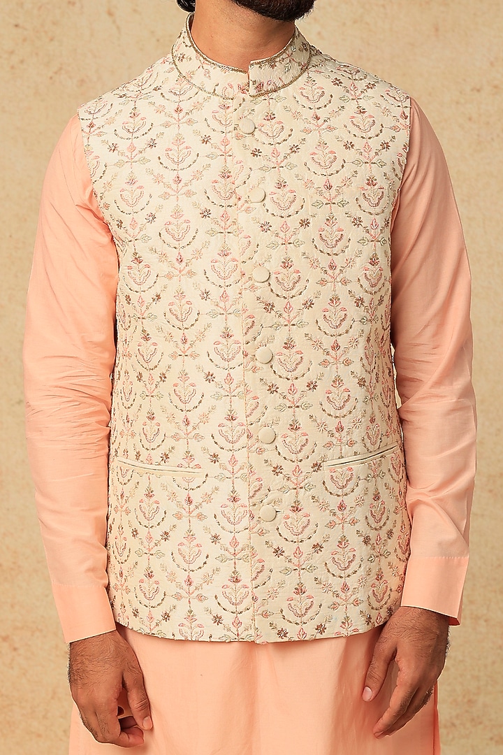 Ivory Cotton Silk Bundi Jacket With Kurta Set by Mirroir Men at Pernia's Pop Up Shop