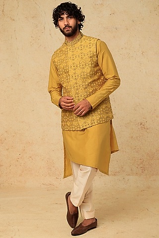 Mustard Cotton Silk Bundi Jacket With Kurta Set by Mirroir Men
