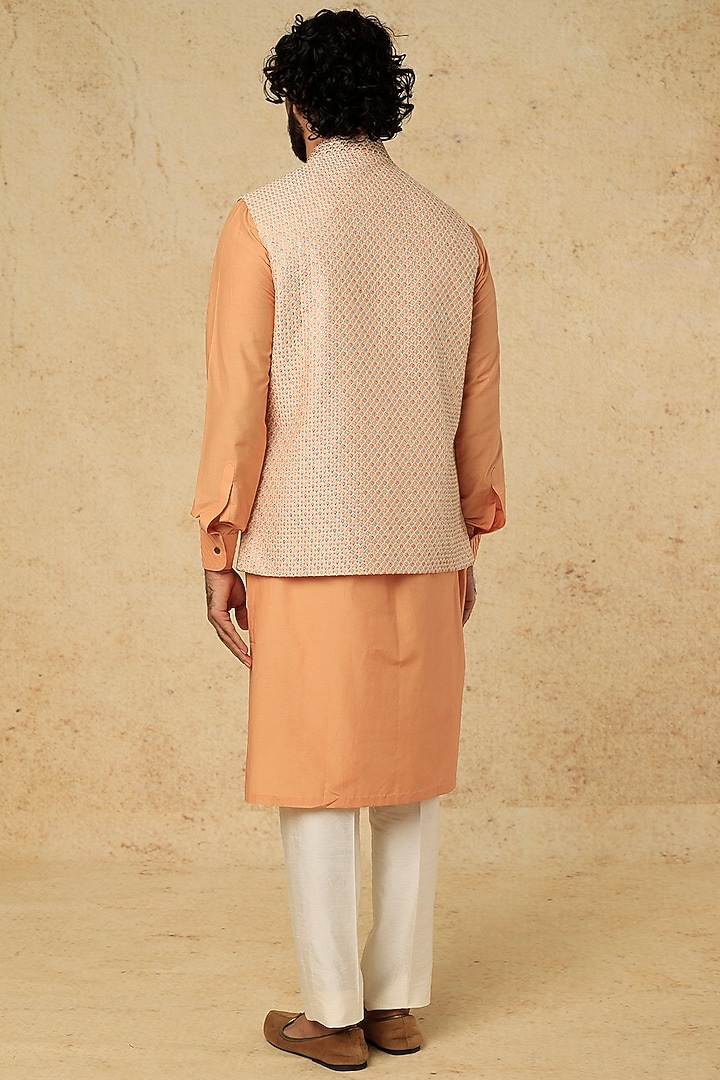 Light Peach Cotton Silk Bundi Jacket With Kurta Set by Mirroir Men at Pernia's Pop Up Shop