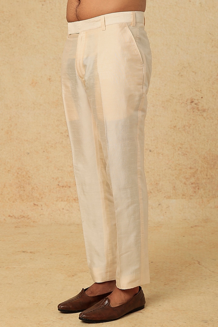 Ivory Viscose Linen Embroidered Bundi Jacket Set by Mirroir Men at Pernia's Pop Up Shop